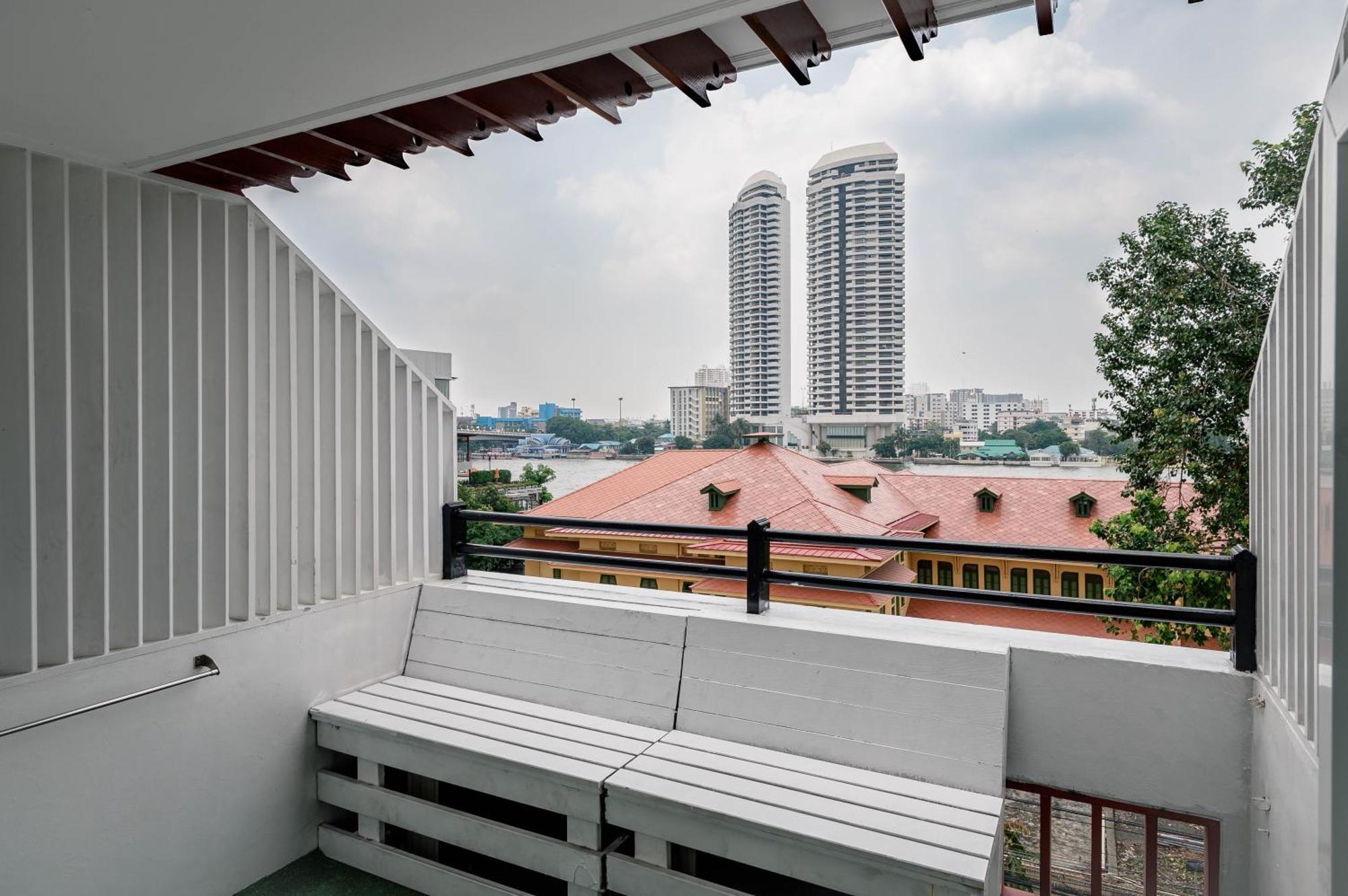 Happio Near Chabad House Hotel Bangkok Kültér fotó